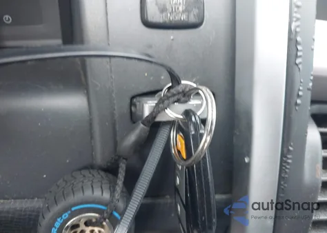 2010 Volvo Xc60 T6 z USA, uszkodzony, nr VIN YV4992DZ0A2024271